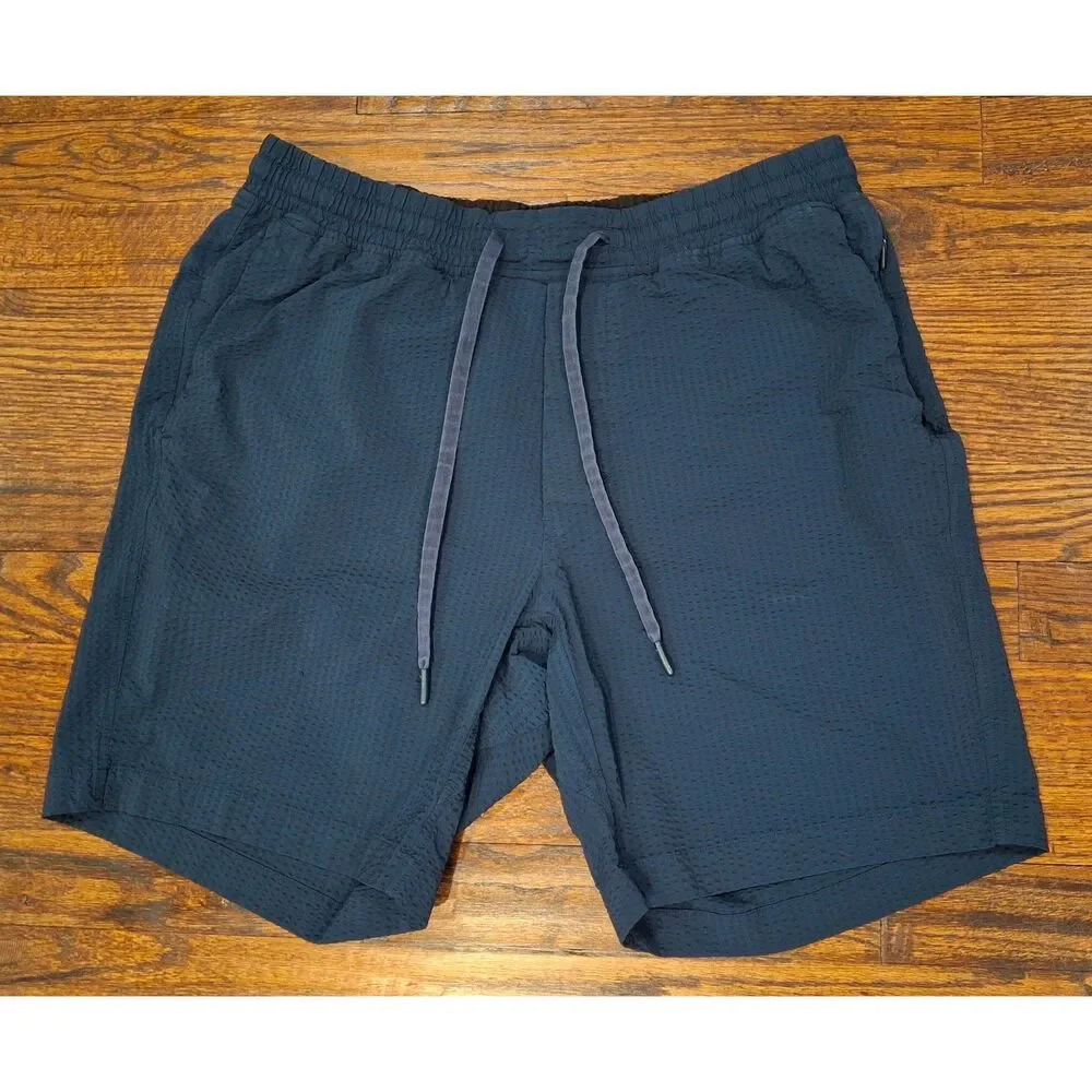 Lululemon Athletica True Navy Bowline Shorts Seersucker Mens Size Large
